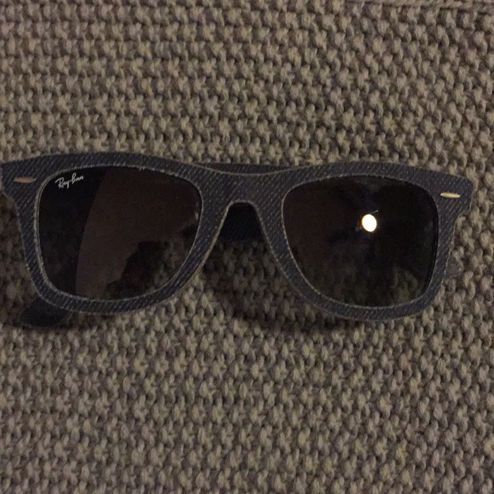 Ray Ban Wayfarer sunglasses